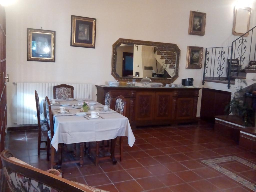 B&B Eleonora ปาแลร์โม ภายนอก รูปภาพ