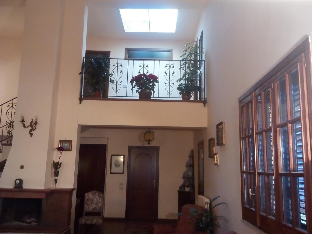B&B Eleonora ปาแลร์โม ภายนอก รูปภาพ